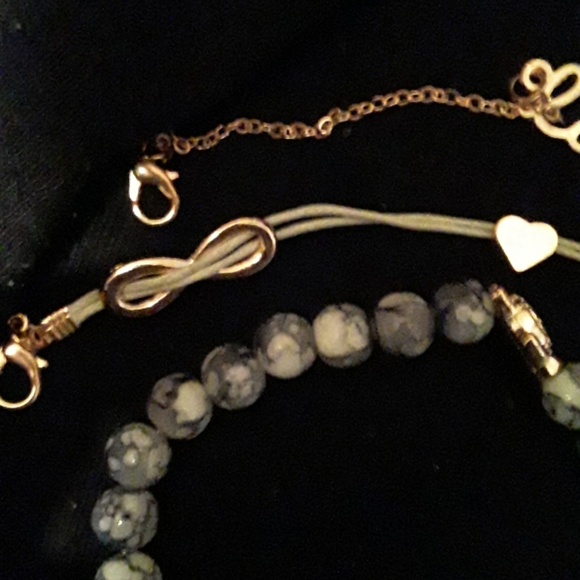 BUNDLE optional - Picture 6 of 7